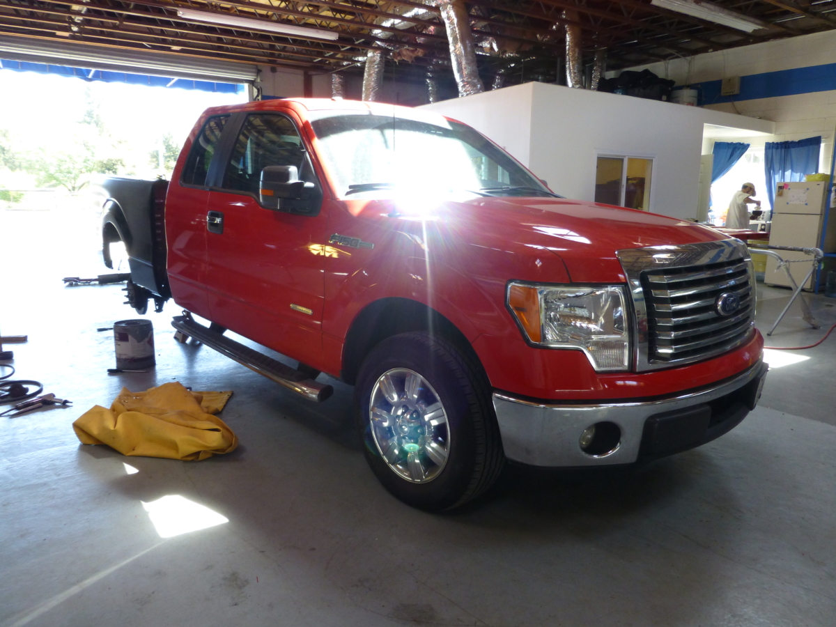 Fresno Auto Body Shop, Frame Repair and Car Painting Superior Auto
